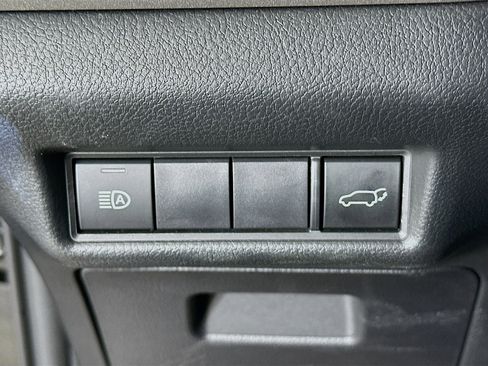 Used 2025 Toyota Grand Highlander AWD image 17