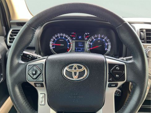 Used 2019 Toyota 4Runner SR5 Premium AWD/4WD image 37