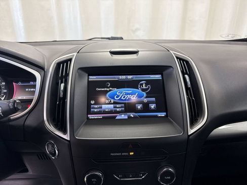 Used 2015 Ford Edge SEL w/ Equipment Group 201A AWD/4WD image 17
