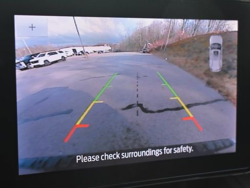 Used 2021 Ford Explorer XLT image 16