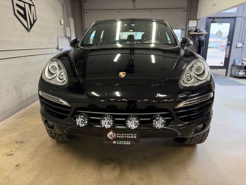 Used 2014 Porsche Cayenne Diesel AWD/4WD image 3