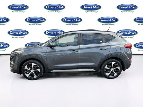 Used 2017 Hyundai Tucson Value AWD/4WD image 4