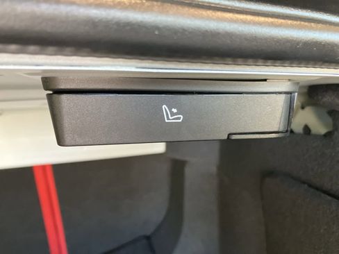 Used 2020 Alfa Romeo Giulia Sprint w/ Cold Weather Package image 28