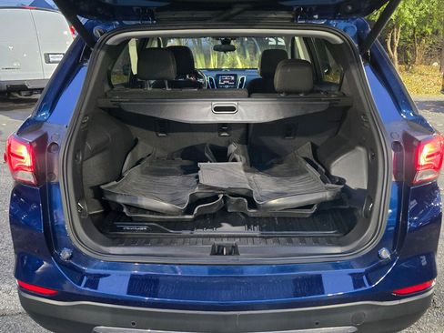 Certified 2022 Chevrolet Equinox LT image 12