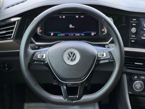 Used 2019 Volkswagen Jetta SEL Premium FWD image 31