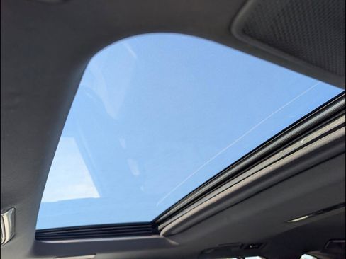 Used 2023 Lexus LX 600 F Sport w/ Accessory Package (Z1) image 8