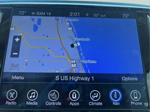 Certified 2017 Chrysler Pacifica Limited w/ Advanced Safetytec Group image 20