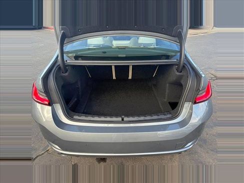 Certified 2024 BMW 330i Sedan w/ Premium Package image 19