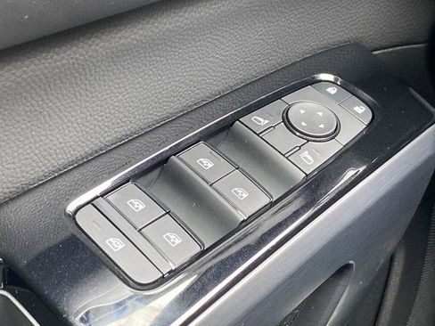 New 2026 Nissan Pathfinder SL AWD/4WD image 28