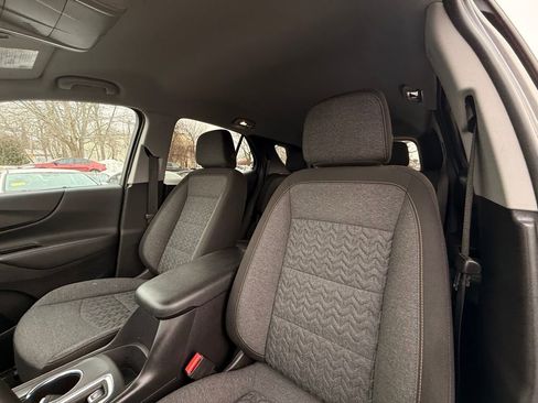 Used 2024 Chevrolet Equinox LT image 25