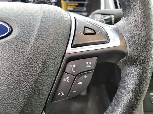 Used 2018 Ford Edge SEL w/ Equipment Group 201A image 29