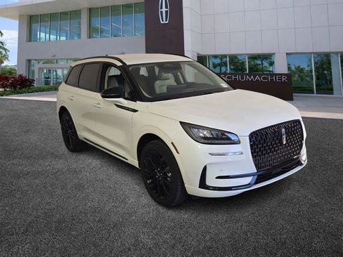 New 2026 Lincoln Corsair Premiere image 2