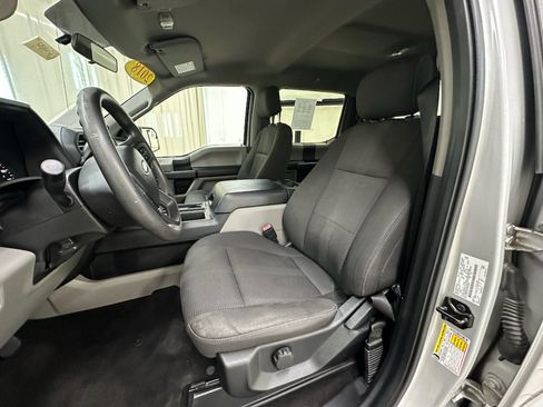 Used 2018 Ford F150 XL w/ Equipment Group 101A Mid AWD/4WD image 24