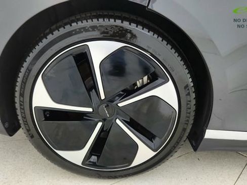 Used 2023 Lucid Air Grand Touring AWD/4WD image 65