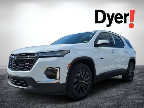 Certified 2023 Chevrolet Traverse RS w/ LPO, Floor Liner Package FWD image 8