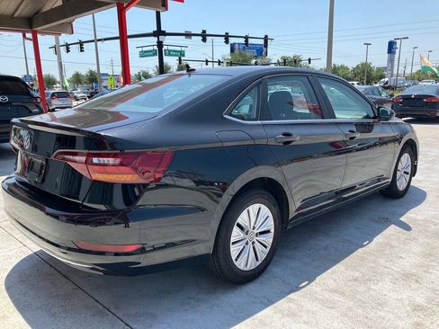Used 2019 Volkswagen Jetta S FWD image 12