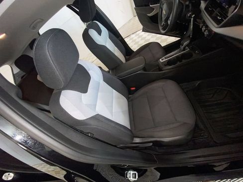 Used 2024 Chevrolet Trax LS w/ LS Convenience Package FWD image 15