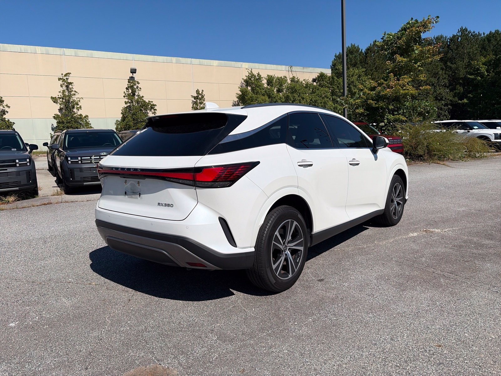 Used 2024 Lexus RX 350 Premium w/ Accessory Package (Z1) FWD image 6