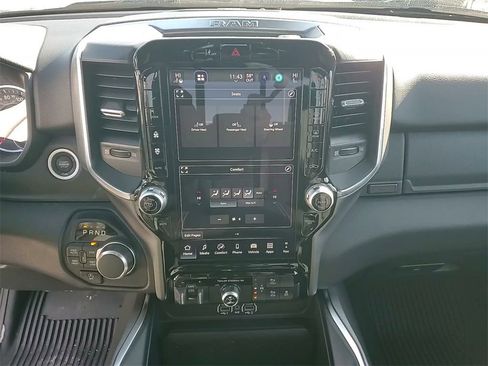 Used 2025 RAM 1500 Big Horn image 32