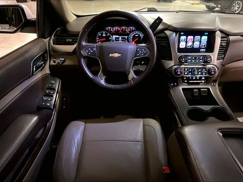 Used 2017 Chevrolet Tahoe LT image 6