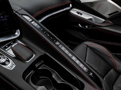 Used 2024 Chevrolet Corvette Z06 image 70