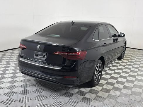 Used 2024 Volkswagen Jetta S FWD image 5
