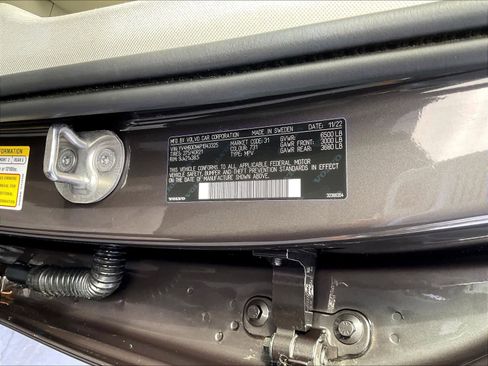 Used 2023 Volvo XC90 T8 Plus w/ Protection Package Premier image 35