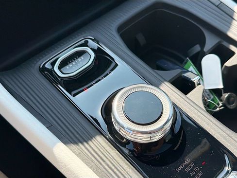 New 2026 Jeep Cherokee Overland w/ Advanced Pro Tech Group AWD/4WD image 23