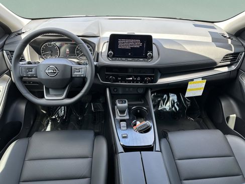 New 2026 Nissan Rogue Dark Armor FWD image 12