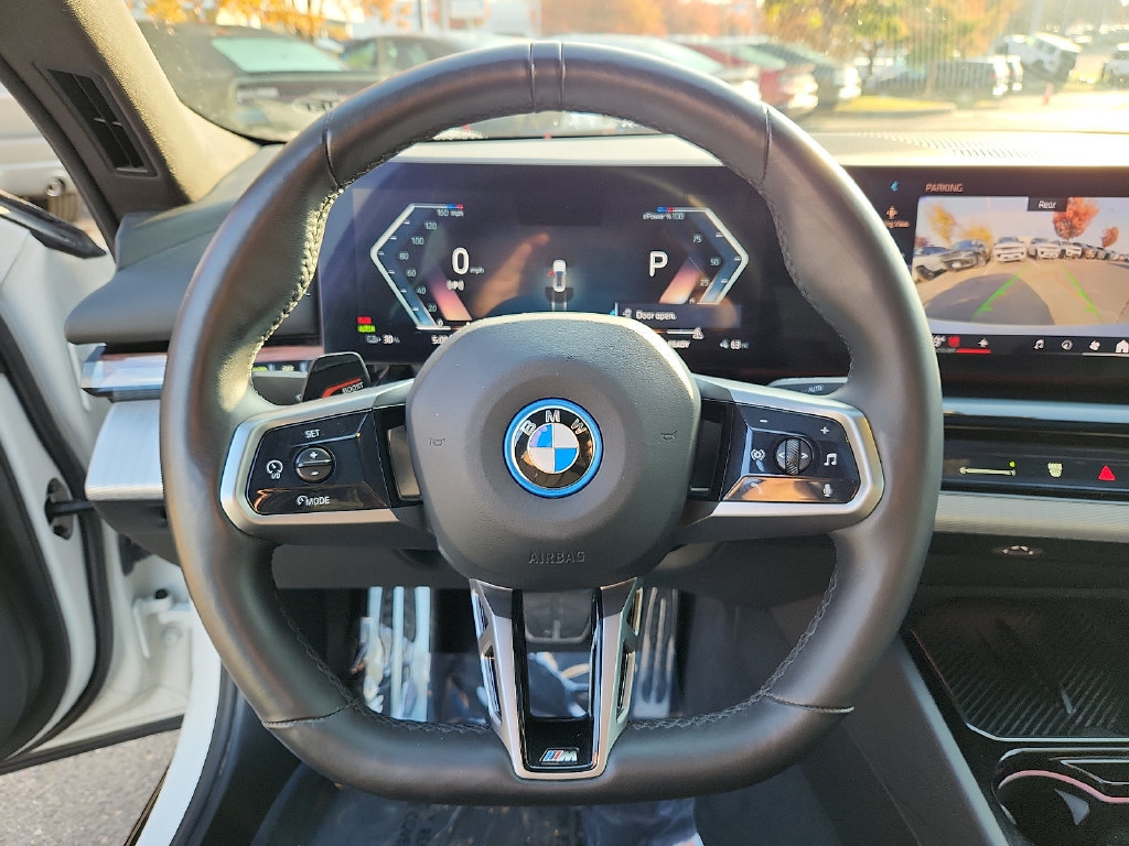 Used 2024 BMW i5 eDrive40i w/ M Sport Package RWD image 20