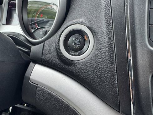 Used 2012 Dodge Journey SXT w/ Popular Equipment Group AWD/4WD image 19