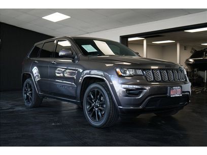 Used 2018 Jeep Grand Cherokee Altitude
