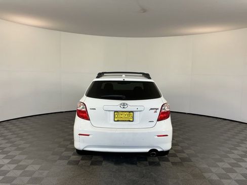 Used 2010 Toyota Matrix S image 6
