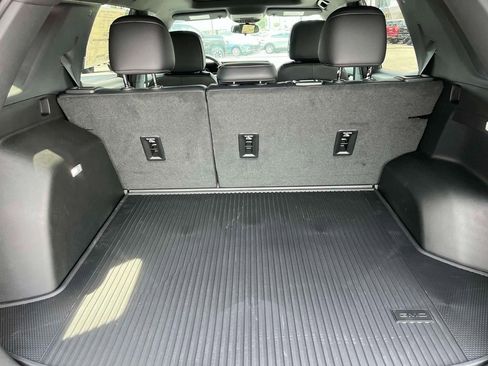 New 2026 GMC Terrain AT4 w/ LPO, Floor Liner Package image 17