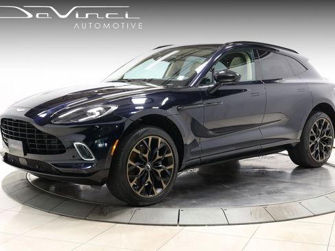 Used 2021 Aston Martin DBX image 1