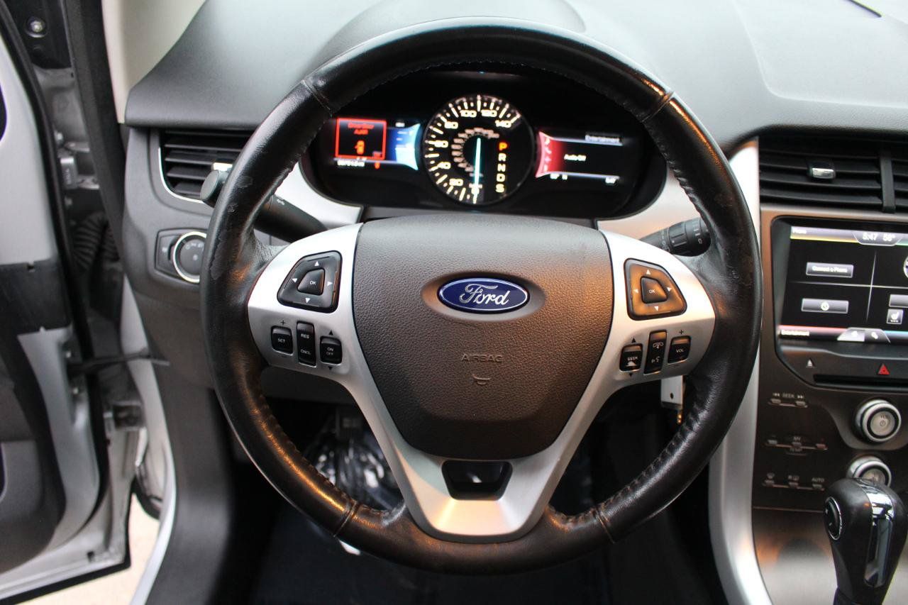 Used 2013 Ford Edge SEL AWD/4WD image 19