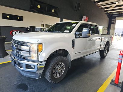 Used 2017 Ford F250 Lariat w/ Lariat Ultimate Package