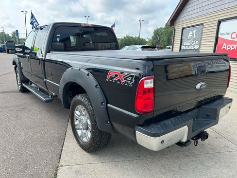 Used 2016 Ford F250 Lariat w/ Lariat Ultimate Package AWD/4WD image 7