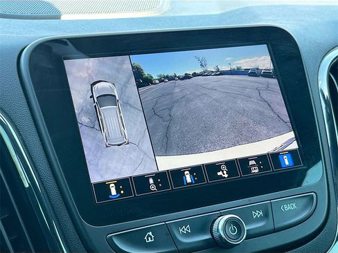 Used 2023 Chevrolet Equinox RS w/ RS Leather Package image 13