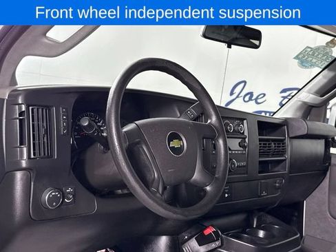 Used 2016 Chevrolet Express 2500 RWD image 12