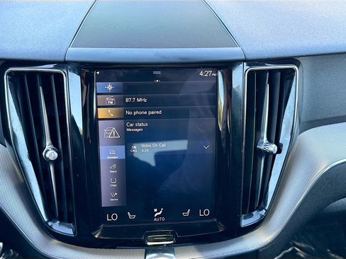 Used 2018 Volvo XC60 T6 R-Design w/ Convenience Package image 29