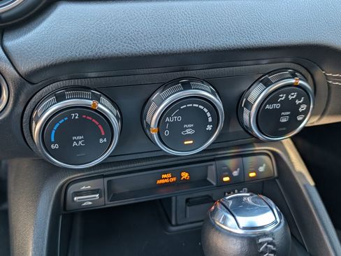 Used 2023 MAZDA MX-5 Miata Grand Touring w/ Weather Package image 25