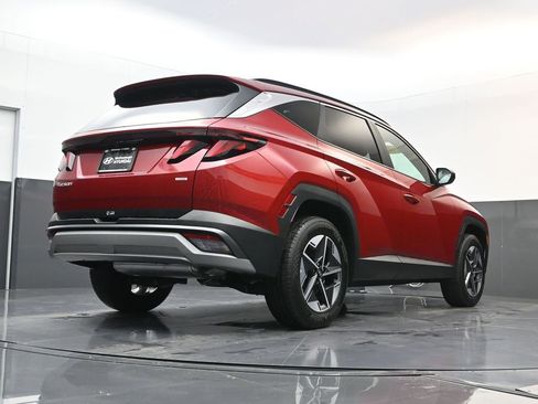 Certified 2025 Hyundai Tucson SEL image 16