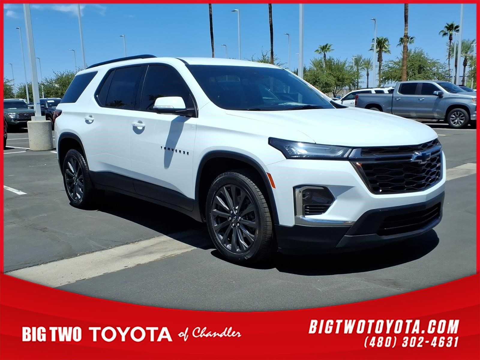 Used 2023 Chevrolet Traverse RS AWD/4WD image 1