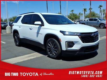 Used 2023 Chevrolet Traverse RS