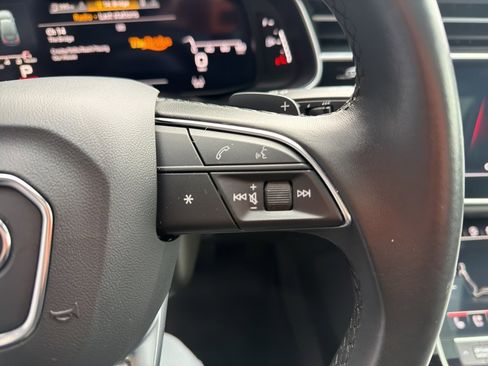 Used 2023 Audi Q7 2.0T Premium Plus image 25