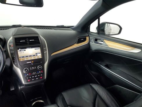 Used 2016 Lincoln MKC Select w/ Select Plus Package image 7