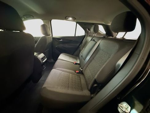 Used 2023 Chevrolet Equinox LT image 24