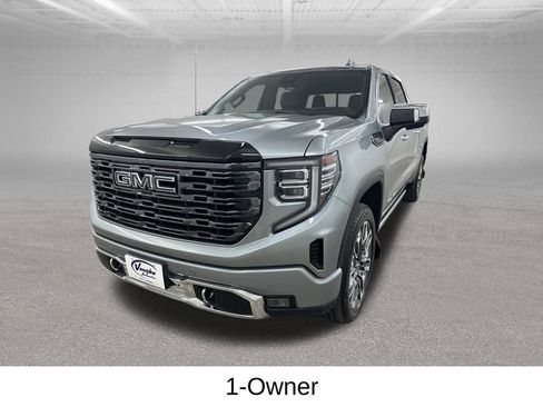 Used 2025 GMC Sierra 1500 Denali Ultimate AWD/4WD image 7
