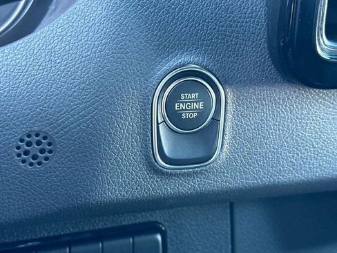 Used 2024 Mercedes-Benz Sprinter 2500 image 19